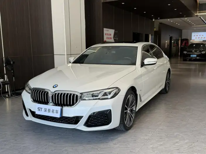 BMW 5 Series 2022 Model Facelift 530Li xDrive M Sports Set – фото 1