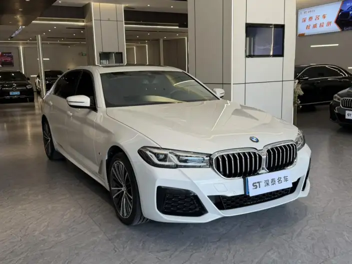BMW 5 Series 2022 Model Facelift 530Li xDrive M Sports Set – фото 3