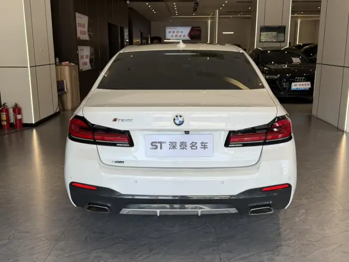 BMW 5 Series 2022 Model Facelift 530Li xDrive M Sports Set – фото 5