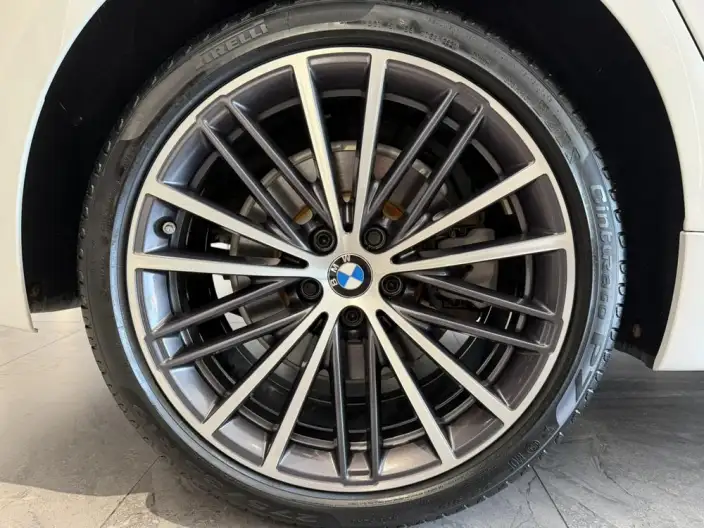BMW 5 Series 2022 Model Facelift 530Li xDrive M Sports Set – фото 7