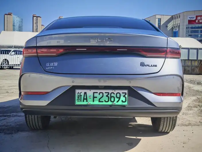 BYD Qin PLUS DM 2026 Model DM-i 128KM Enterprising Model – фото 5