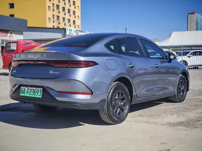 BYD Qin PLUS DM 2026 Model DM-i 128KM Enterprising Model – фото 6