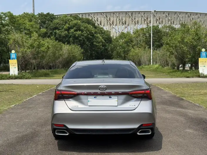 Toyota Avalon 2022 Model 2.0L XLE Exclusive Edition – фото 6