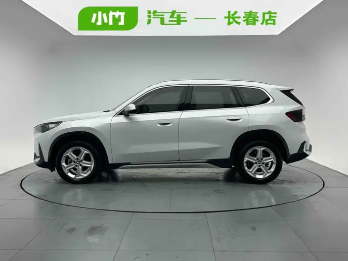 BMW X1 2023 Model sDrive20Li X Design Set – фото 3