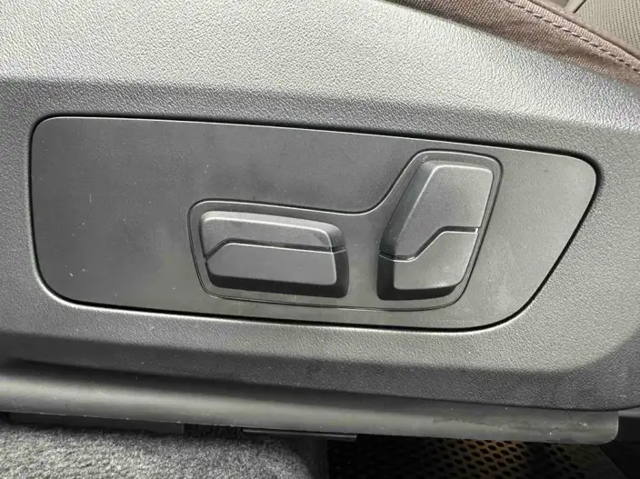 BMW X1 2023 Model sDrive20Li X Design Set – фото 8
