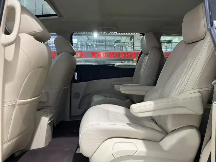 Buick GL8 2023 Model Business class 2.0T Luxury Model – фото 9