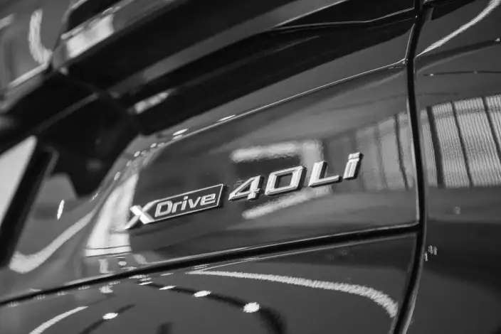 BMW X5 2025 Model xDrive40Li M Sports Night Set – фото 10