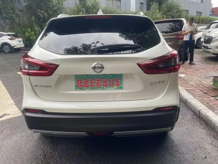 Nissan Qashqai 2022 Model 2.0L XV Smart Edition – фото 5