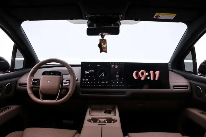 Li Auto i6 2025 Model 2WD Standard Edition – фото 10