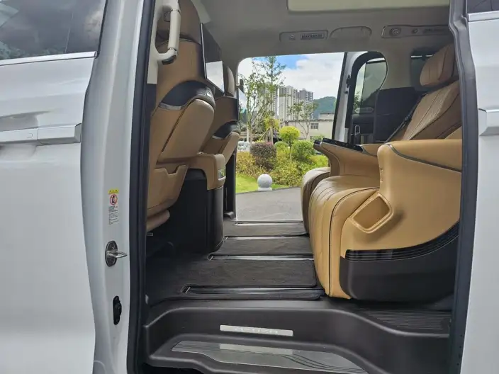DENZA D9 DM 2024 Model 980 4WD Zunrong Model – фото 9