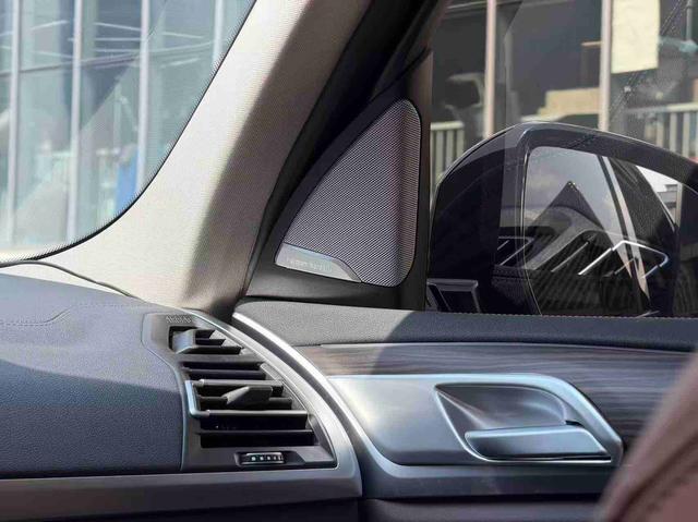 BMW X3 2022 xDrive30i Leader M Night Black Package – фото 10