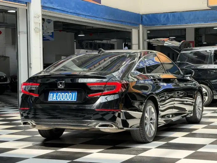 Honda Accord 2022 Model 260TURBO Deluxe Edition – фото 6