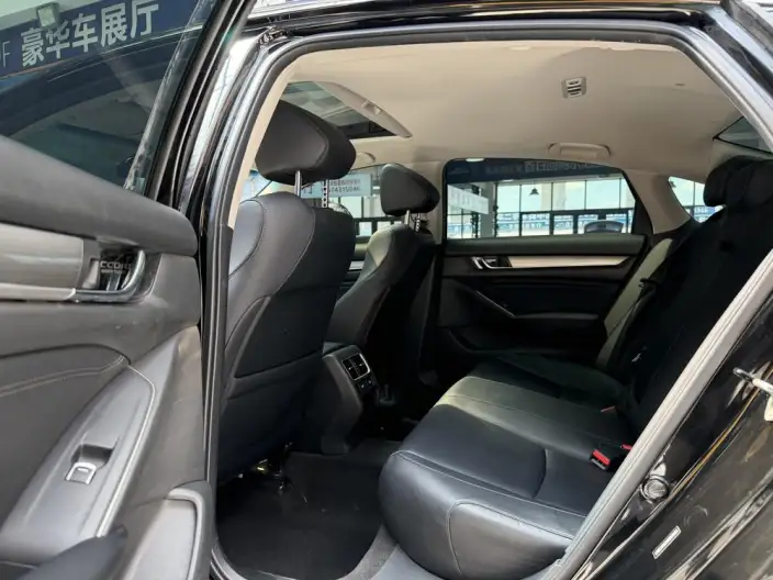Honda Accord 2022 Model 260TURBO Deluxe Edition – фото 9