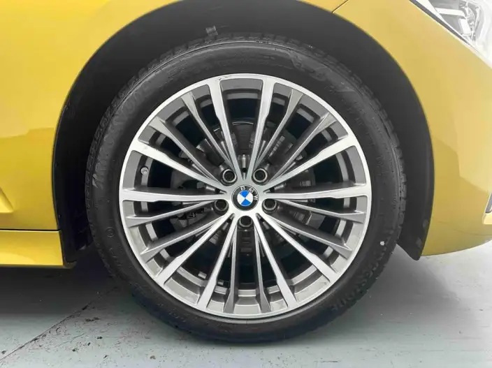BMW 3 Series 2022 Model 320i Sports Set – фото 6