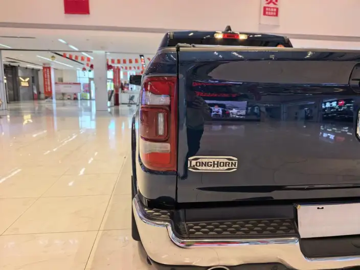 Rampage 2022 Model 5.7L Automatic 4WD 5 seat Parallel Imported – фото 8