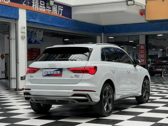 AUDI Q3 2023 Model 35 TFSI Fashion Dynamic Model – фото 6