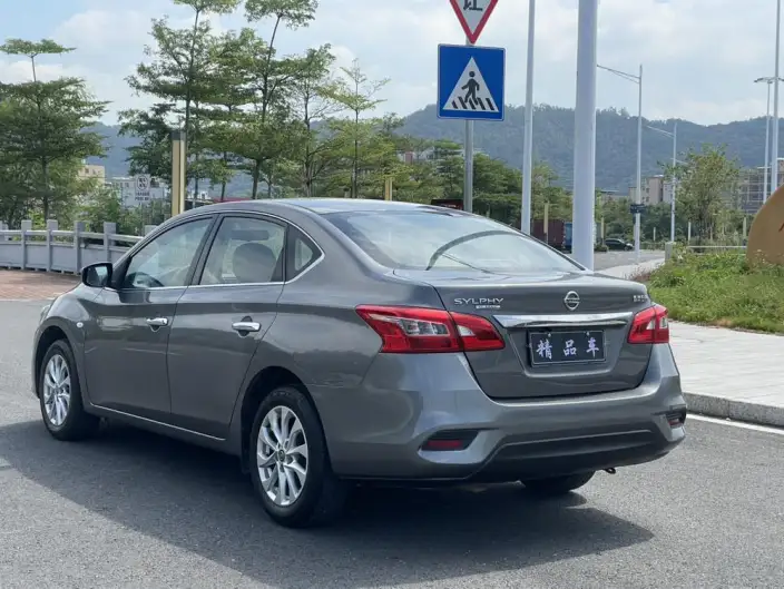 Nissan Sylphy 2022 Model Classic 1.6 XE CVT Comfort Edition