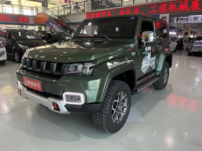 BAIC BJ40 2024 Model 2.0T Automatic 4WD Tribute to the 2020 Honor Edition – фото 1