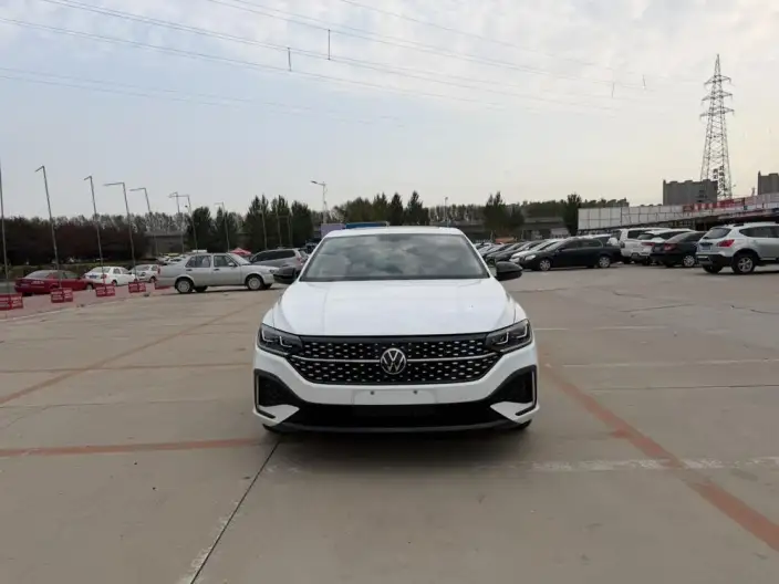 Volkswagen Lavida 2023 Model 280TSI DSG Manyi Edition – фото 2