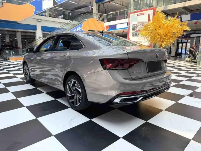 Volkswagen Sagitar 2023 Model 280TSI DSG Beyond Edition – фото 4