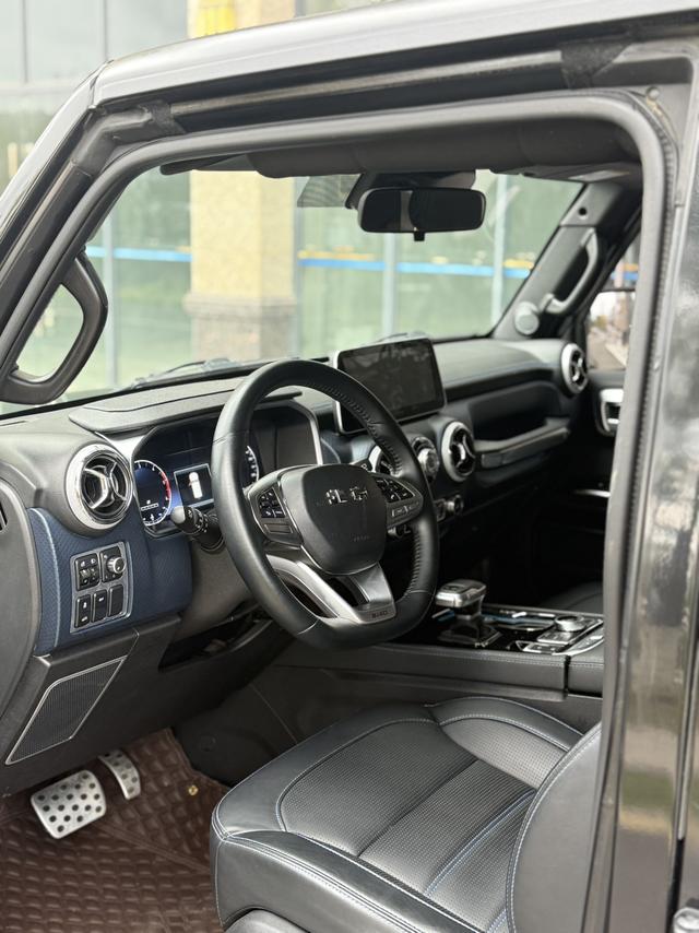 BAIC BJ40 2021 2.0D Automatic AWD Blade Hero Warrior – фото 7