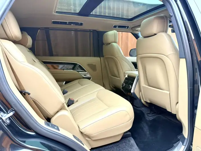 Range Rover 2025 Model 3.0T Automatic 4WD 7 seat Parallel Imported – фото 9
