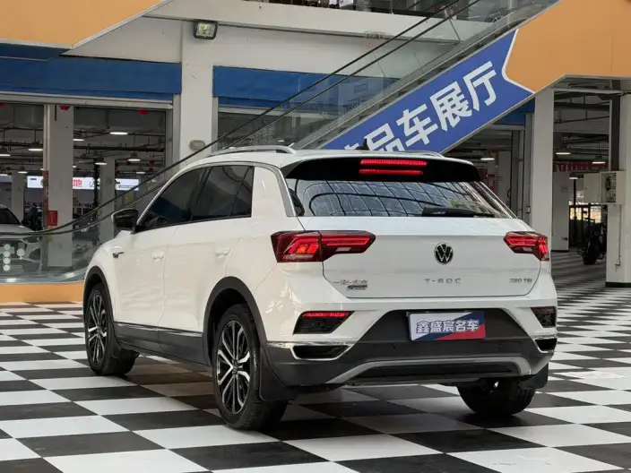 Volkswagen T-Roc 2022 Model 280TSI DSG 2WD Elite PLUS – фото 4