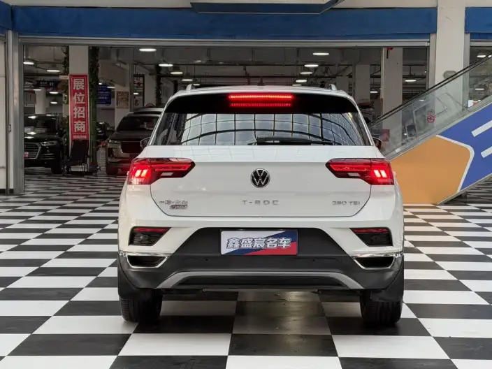 Volkswagen T-Roc 2022 Model 280TSI DSG 2WD Elite PLUS – фото 5