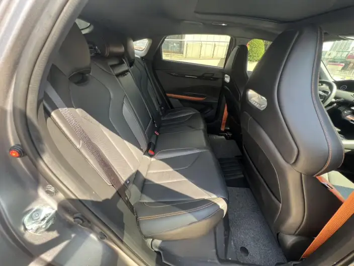 Changan UNI-V 2022 Model 2.0T Leading speed Edition – фото 9