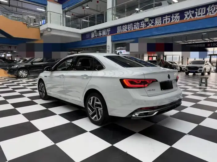Volkswagen Sagitar 2023 Model 280TSI DSG Beyond Edition Lite