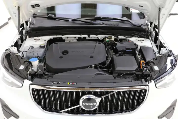Volvo XC40 2023 Model B4 4WD Smart Range Deluxe Edition – фото 6