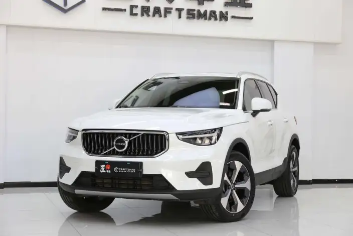 Volvo XC40 2023 Model B4 4WD Smart Range Deluxe Edition – фото 10