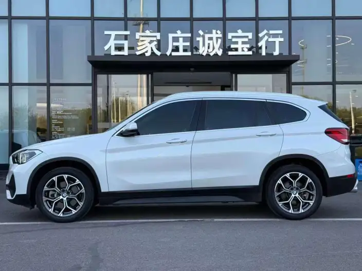 BMW X1 2022 Model sDrive25Li Leading Model