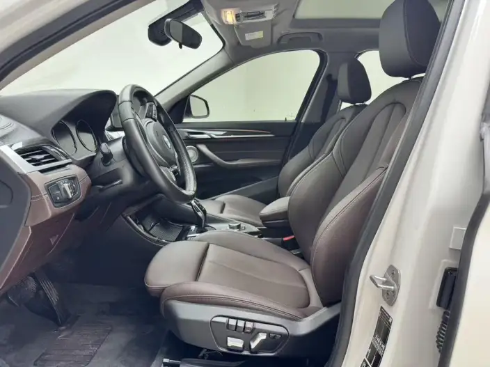BMW X1 2021 Model xDrive25Li Exclusive Model – фото 9