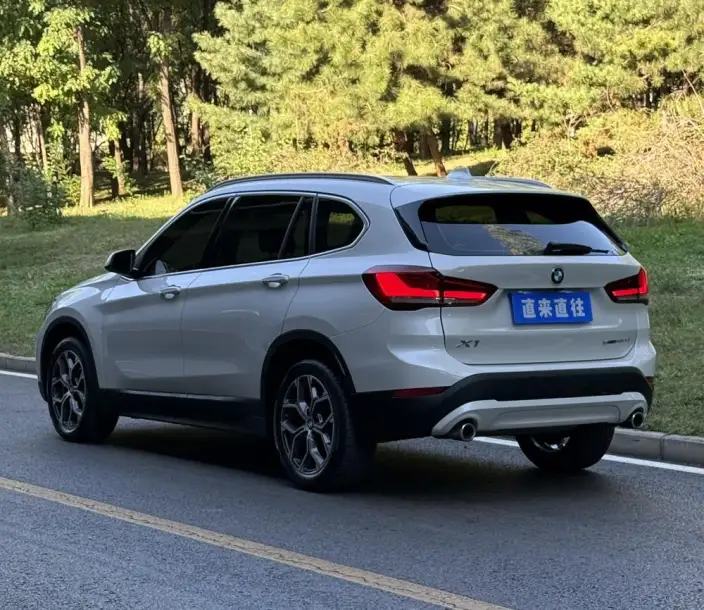 BMW X1 2022 Model sDrive25Li Leading Model – фото 5