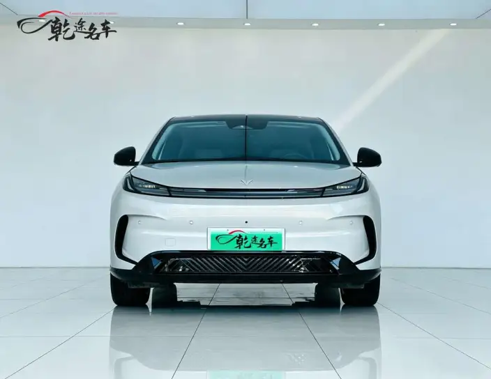 Arcfox BetaT1 2025 Model 425 MAX – фото 2