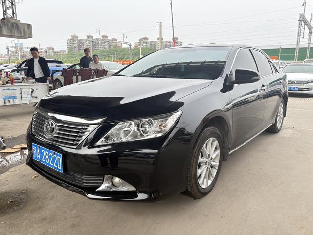 Toyota Camry 2013 модификация 2.0E Elite Edition