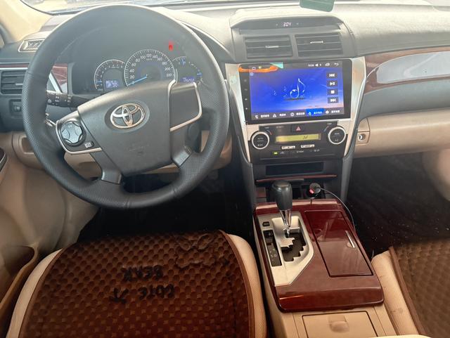 Toyota Camry 2013 модификация 2.0E Elite Edition – фото 6