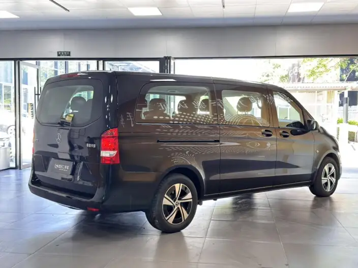 Viano 2024 Model 2.0T Business Edition 7 seat – фото 6