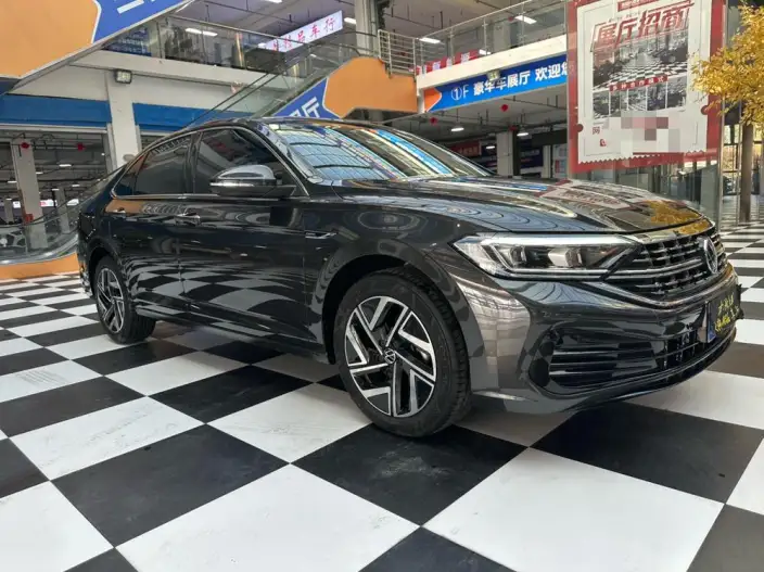 Volkswagen Sagitar 2023 Model 280TSI DSG Beyond Edition