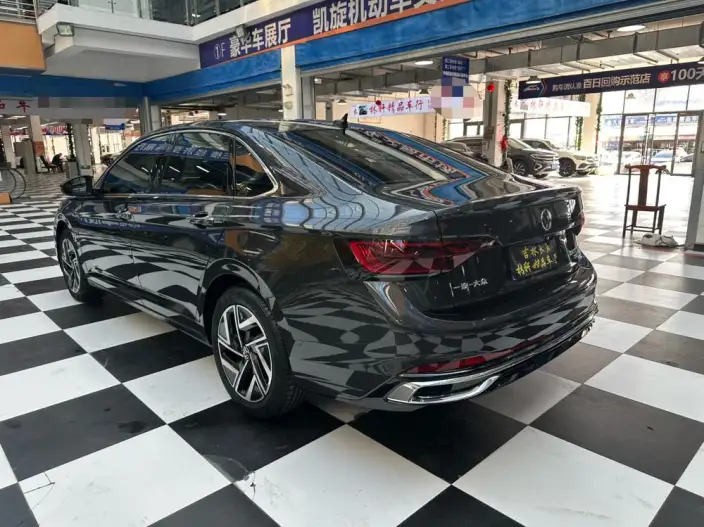 Volkswagen Sagitar 2023 Model 280TSI DSG Beyond Edition