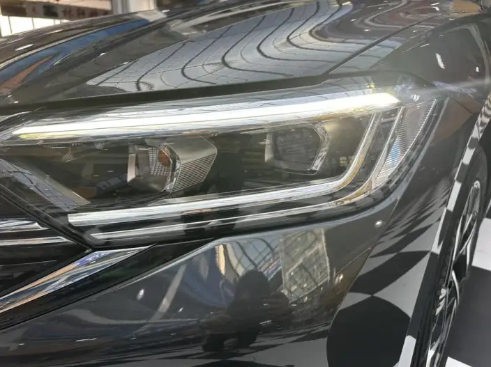 Volkswagen Sagitar 2023 Model 280TSI DSG Beyond Edition – фото 8