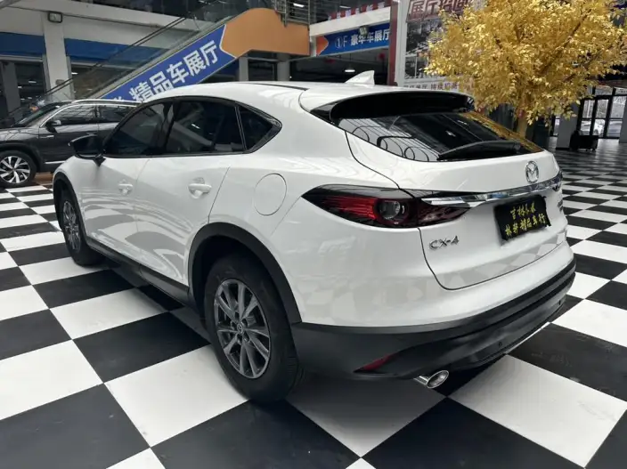 Mazda CX-4 2021 Model 2.0L 2WD SkyActiv Tiggo Edition – фото 5