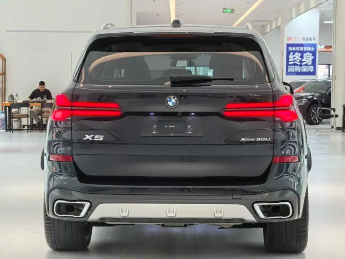 BMW X5 2023 Model xDrive30Li Exclusive Model M Sports Set – фото 5
