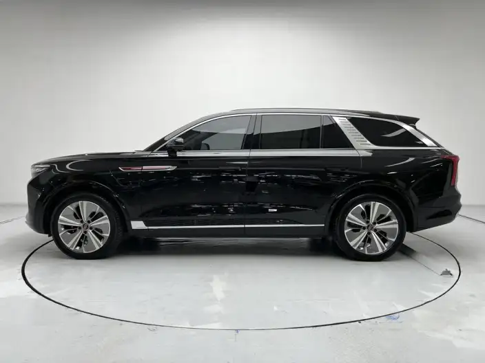 HONGQI E-HS9 2022 Model Facelift 690km Flag Xiang Edition VI seat