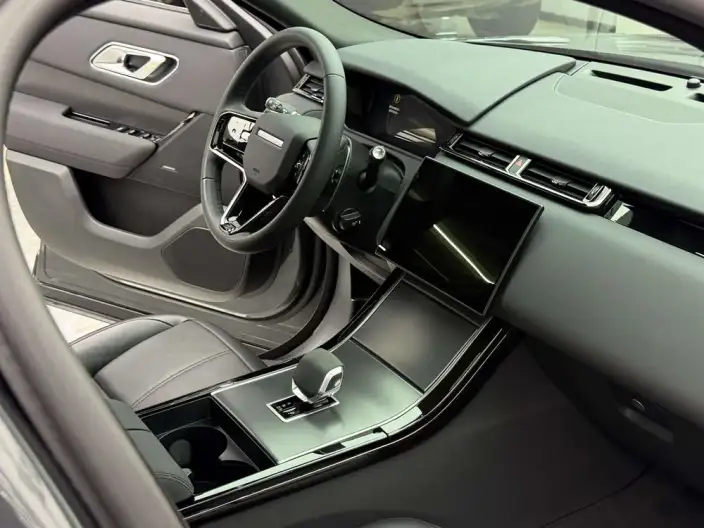 Range Rover Velar 2024 Model Dynamic SE – фото 6