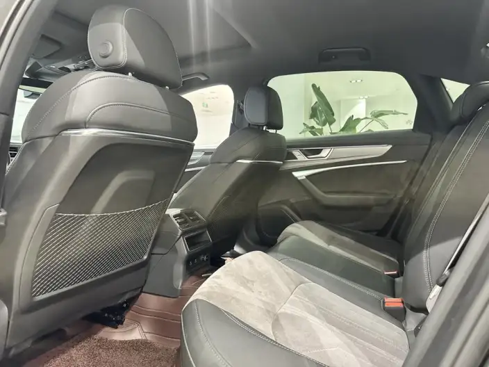 Audi A6L 2023 Model 40 TFSI Luxury Dynamic Model – фото 9