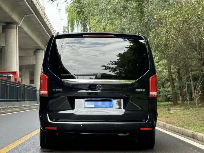 Mercedes-Benz V-Class 2021 Model V 260 Pilot Edition