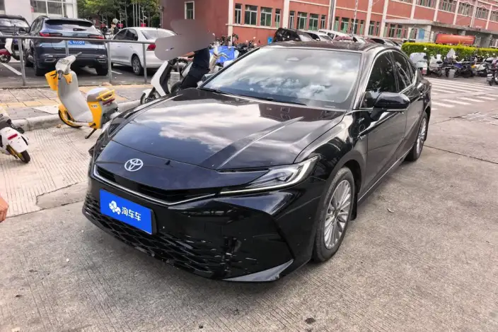 Toyota Camry 2024 Model Hybrid 2.0HE Elite Edition – фото 1