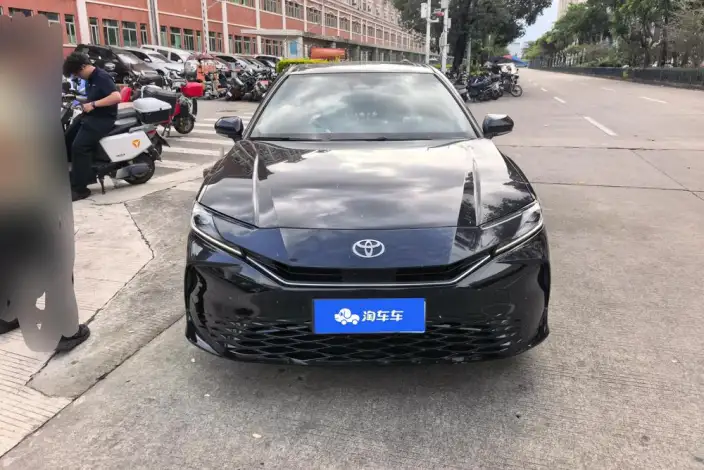Toyota Camry 2024 Model Hybrid 2.0HE Elite Edition – фото 2